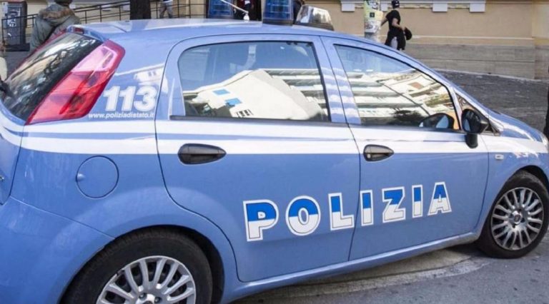 andria uccide giovane cavatappi