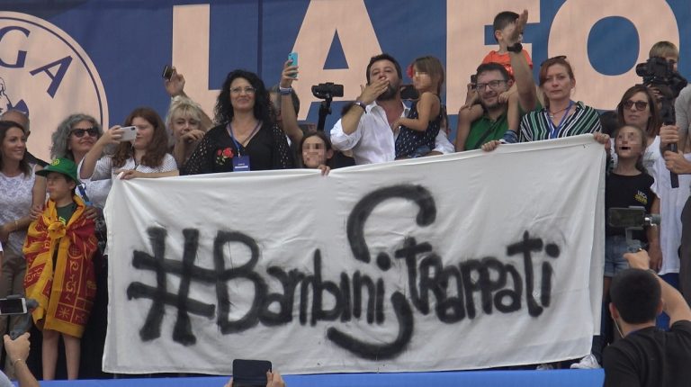 Bambini sul palco di Pontida