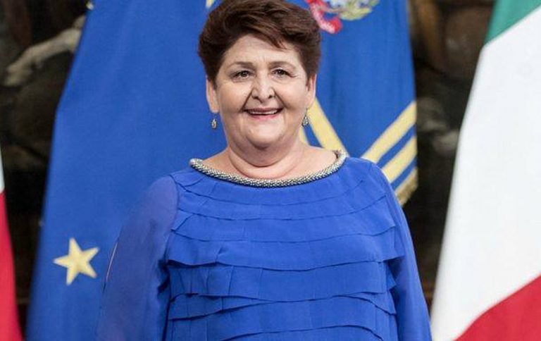 bellanova-critiche-vestito