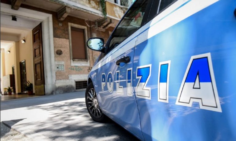 bimbo dolori pancia