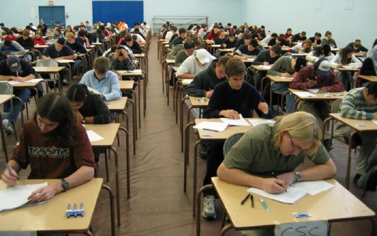 concorsi pubblici senza limiti età