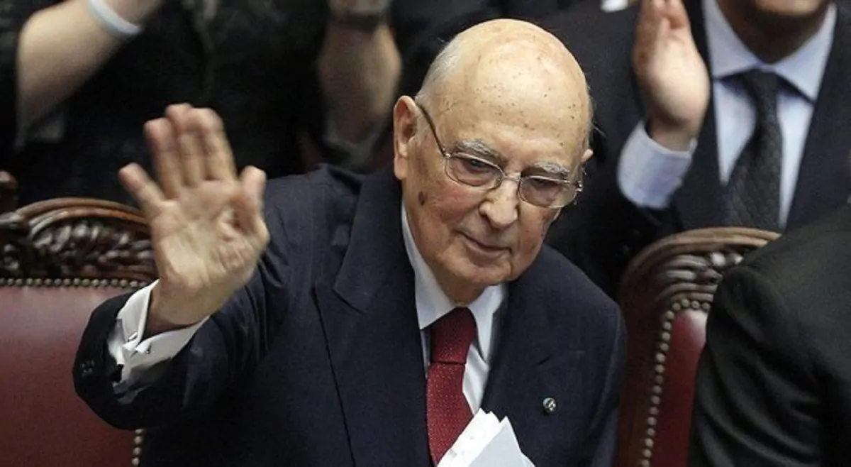 Conte bis fiducia Napolitano