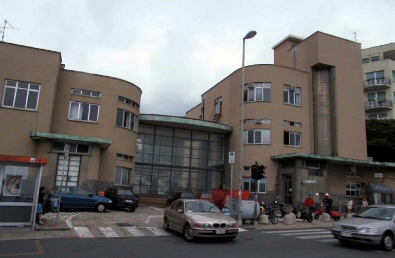 finestra scuola genova