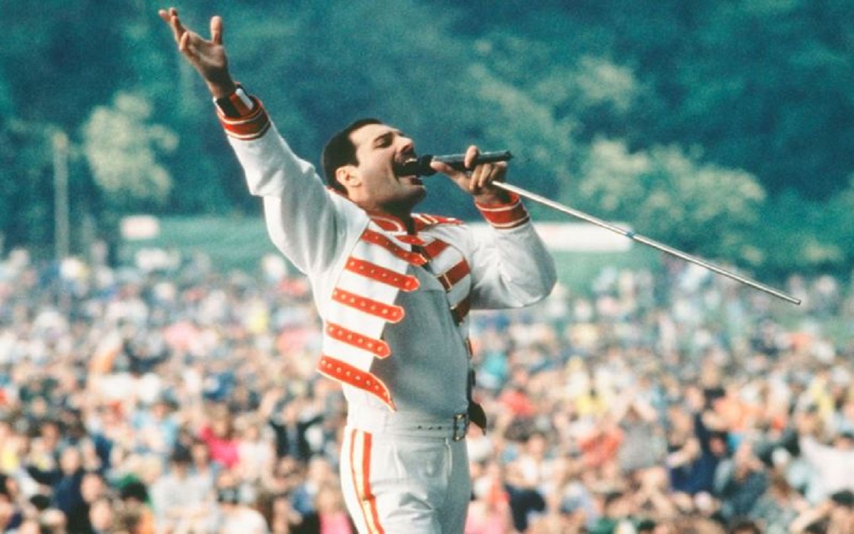 Freddie Mercury I Problemi Alla Voce E La Morte Notizie It