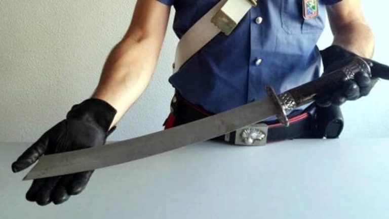 Napoli machete