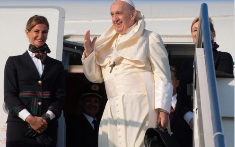 Papa Francesco vola in Africa: prima tappa in Mozambico