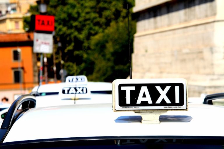 roma taxi