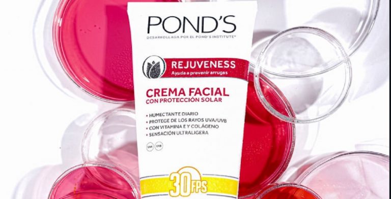spalma la crema anti-età