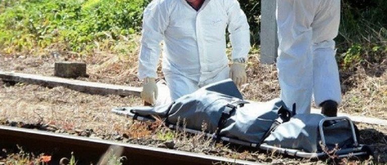Suicidio sui binari ciampino