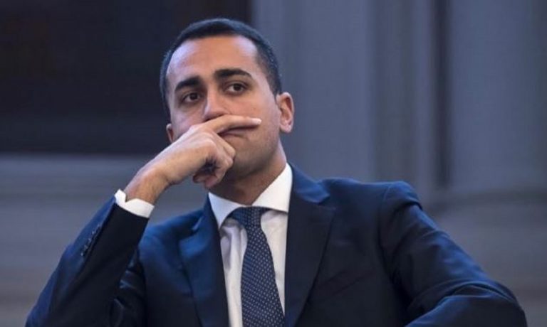 Voto piattaforma Rousseau sondaggi