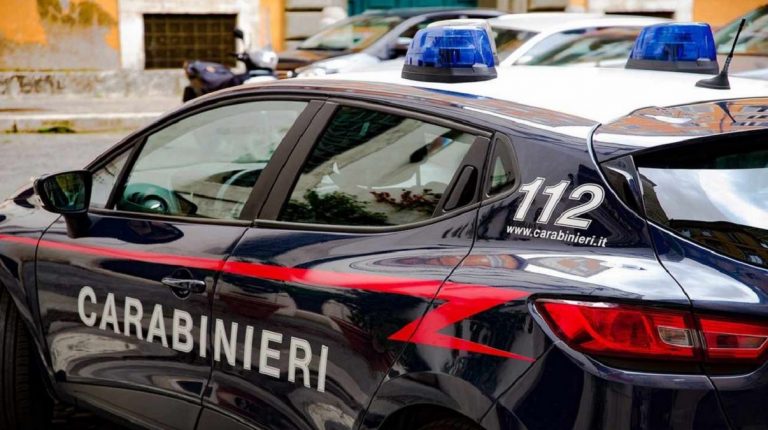 bergamo uccide moglie a coltellate