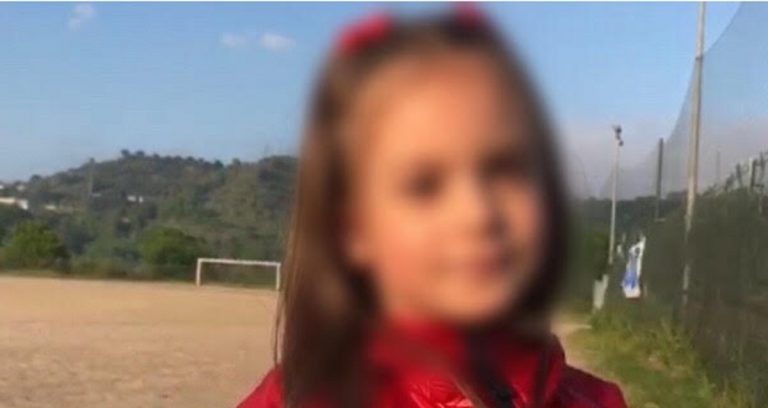 bimba morta a Catanzaro
