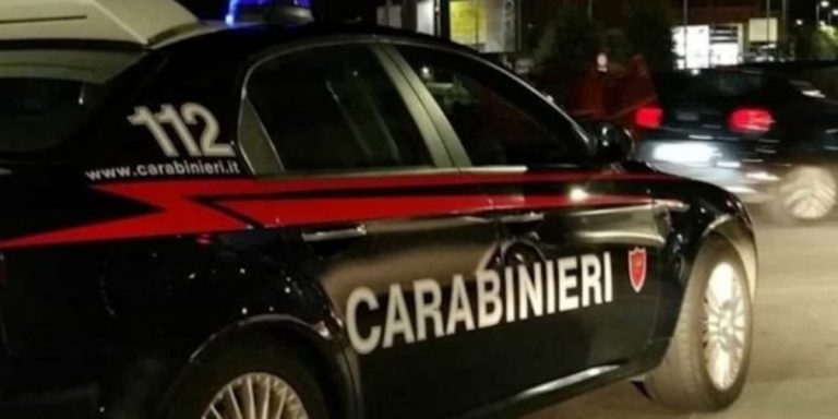picchia la ex compagna