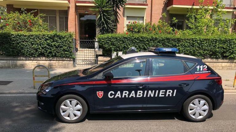 picchia i genitori