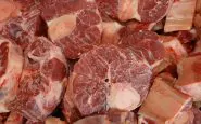 Carne rhttps://pixabay.com/it/photos/gamba-disco-manzo-piedi-6066/ossa non fa male