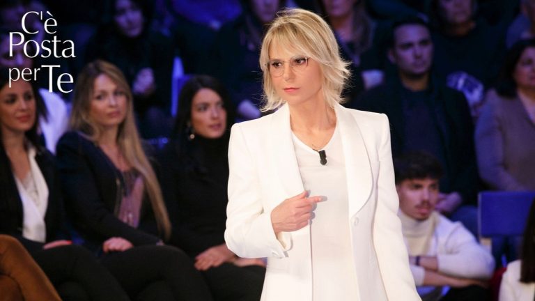 c'è posta per te maria de filippi