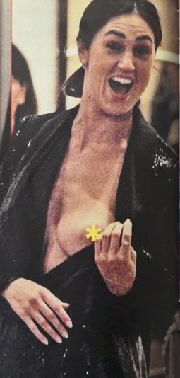Cecilia Rodriguez foto senza reggiseno