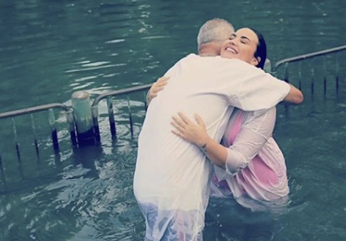 Demi Lovato battesimo