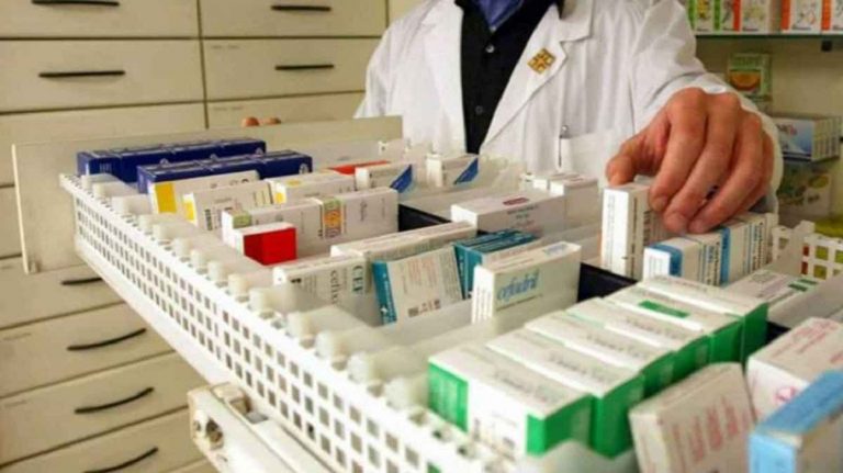 Aifa dispone nuovo ritiro di farmaci dalle farmacie: i lotti interessati