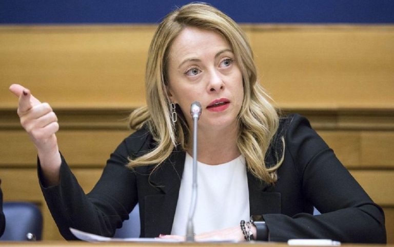 giorgia meloni querela repubblica
