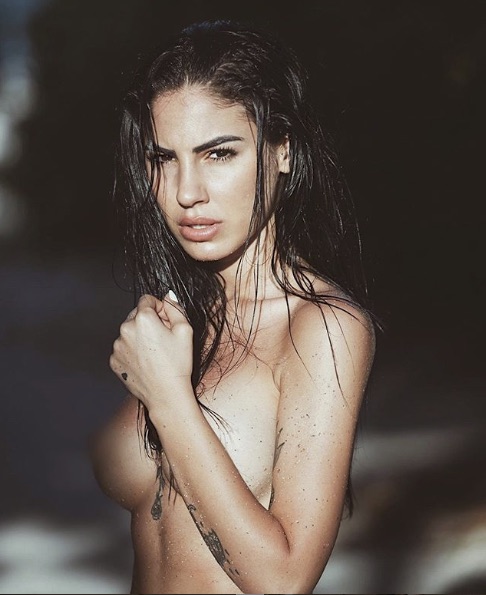 Giulia De Lellis senza veli foto