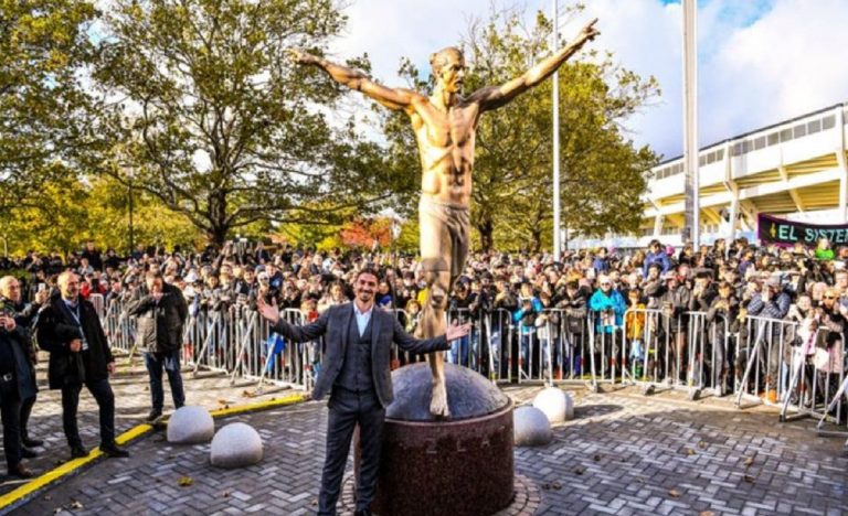 ibrahimovic statua