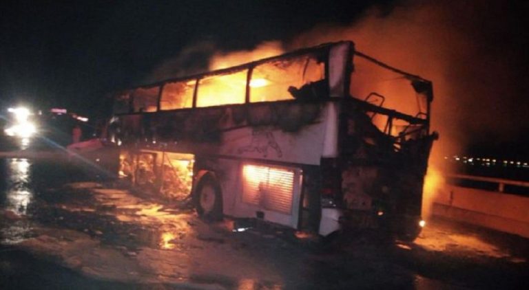 incidente autobus di pellegrini