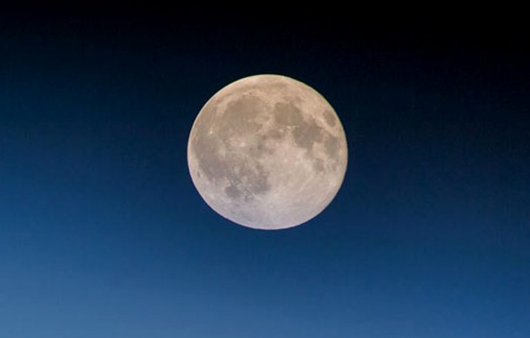 luna-del-cacciatore
