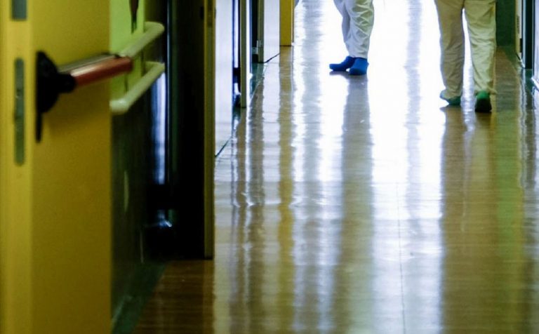 Meningite, morta una donna di 64 anni di Prato Meningite, morta una donna di 64 anni di Prato