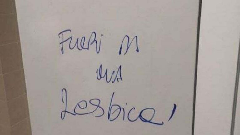 insulti omofobi ospedale lecco