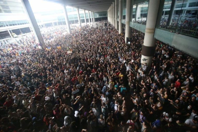processo indipendentisti catalani aeroporto