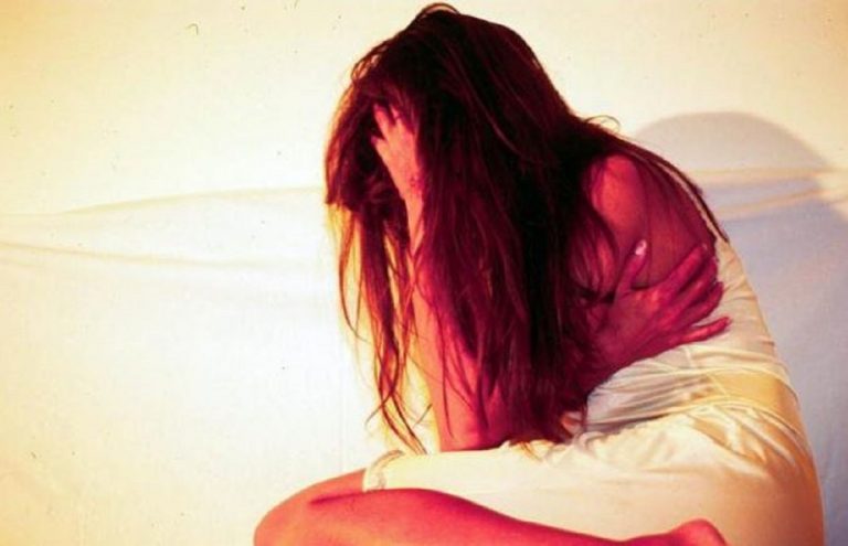 ragazza violentata due volte