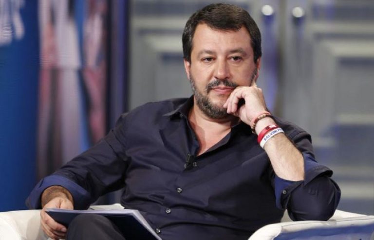salvini contro virginia raggi