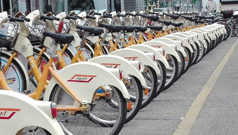sharing milano car bike scooter monopattino e nuovi mezzi