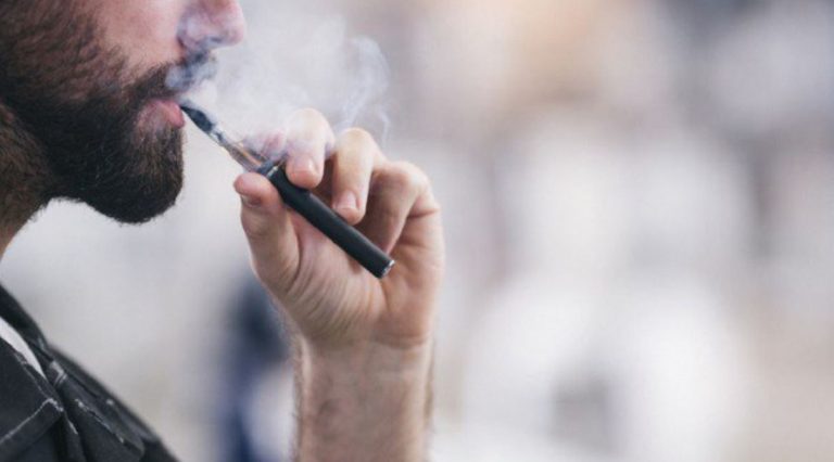 Sigarette elettroniche vietate nel Lazio