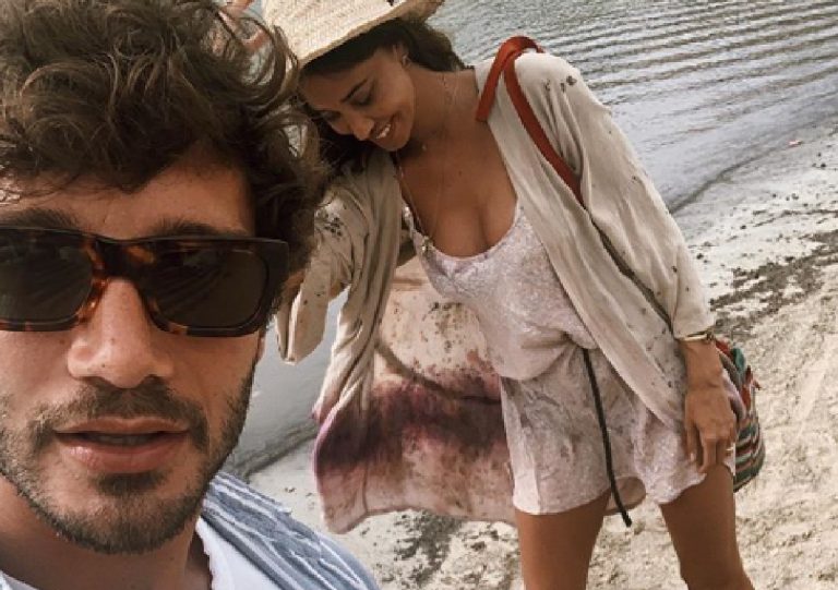 Stefano de Martino Belen bacio
