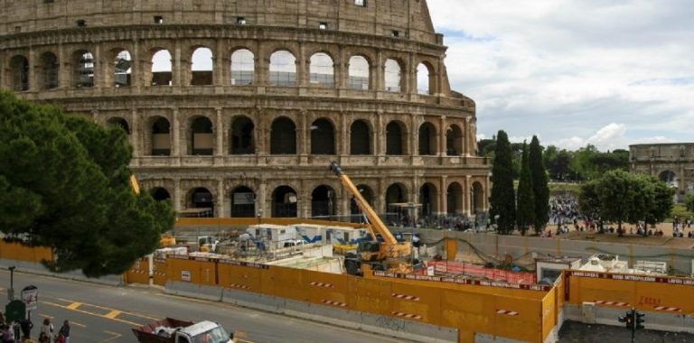 Virginia Raggi scrive a Conte