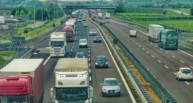 Autostrada A11 chiusa