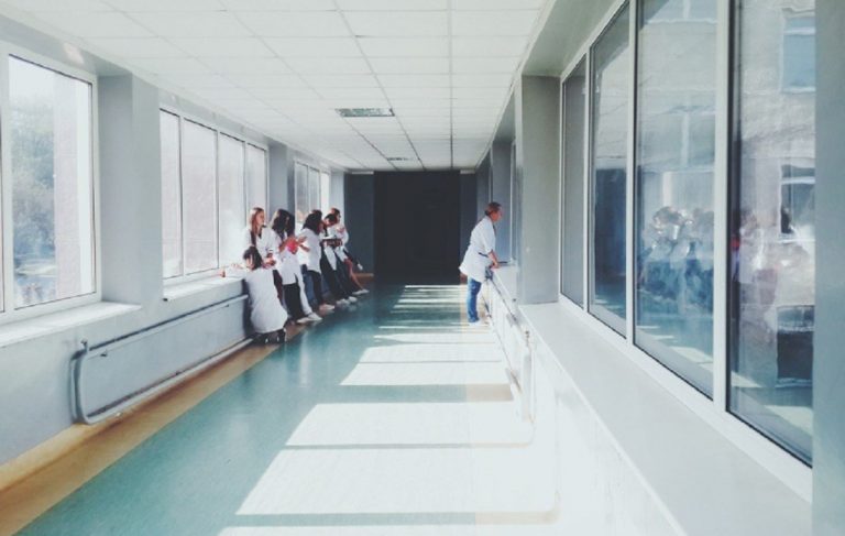 bimbo morto ospedale