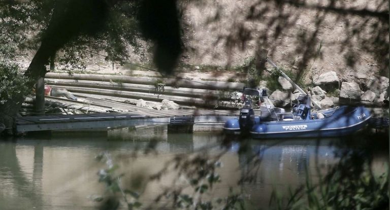 cadavere nel tevere