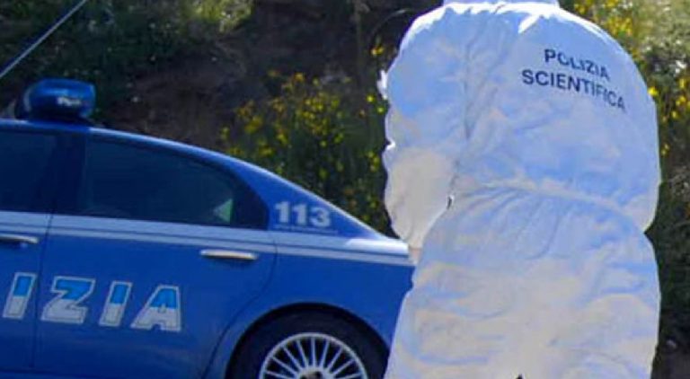 Uomo uccide padre malato