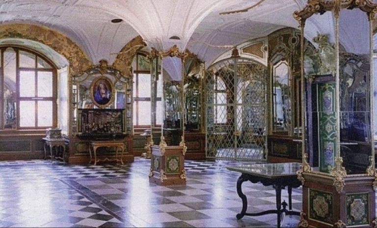 castello dresda furto