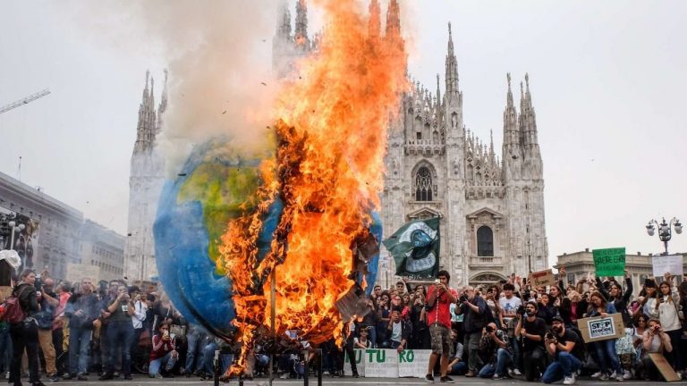 Gli studente e le studentesse del movimento