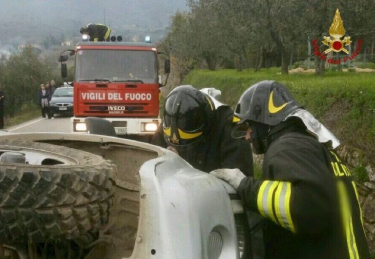 frontale tra auto