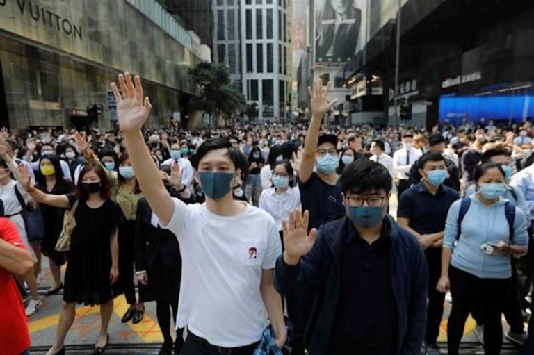 Hong Kong scontri