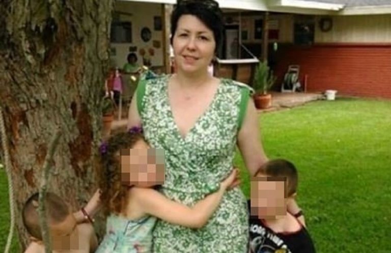 Mamma uccide figli