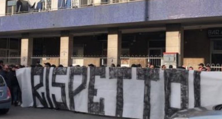 napoli contestazione tifosi