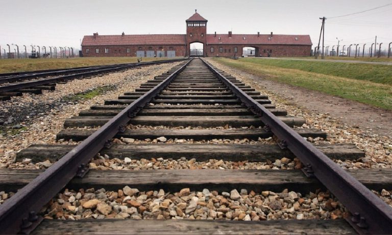 predappio auschwitz fondi