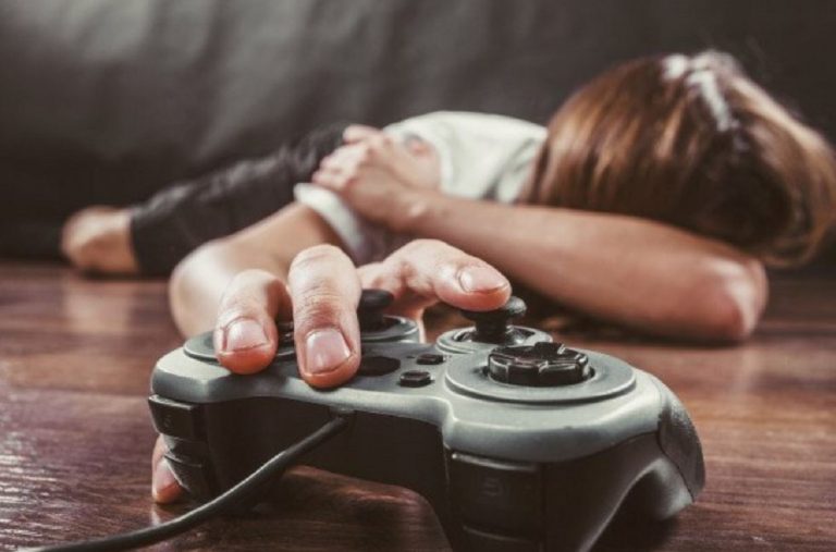 ragazzo morto videogames