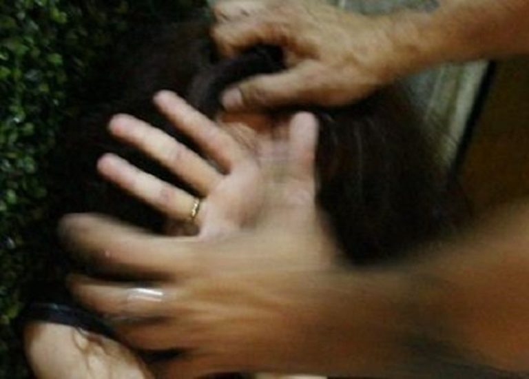 picchiata perché lesbica